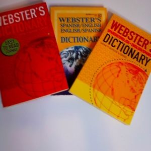 BUNDLE 4/$15 Three (3) WEBSTER DICTIONARY BOOKS SPANISH/ENGLISH+ENGLISH SPANISH
